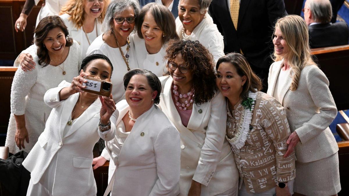 MoCs Selfie at SOTU